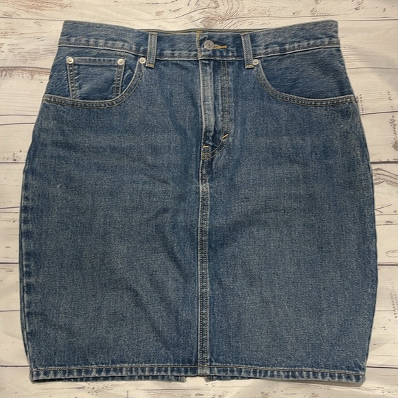 Levi’s Denim Mom Skirt Big E Size 31 Preowned - Picture 3 of 13